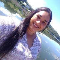 Profissional - Cintia R.