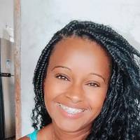 Profissional - Ligia F.