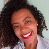 Profissional - Elidiane C.
