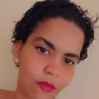 Profissional - Ariana S.