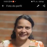 Profissional - Flavia R.