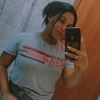 Profissional - Nayara D.
