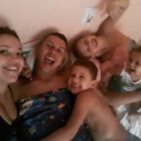 Profissional - Loraine A.