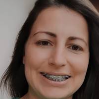 Profissional - Elizabeth C.