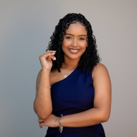 Profissional - Layane P.