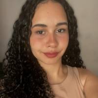 Profissional - Clara S.