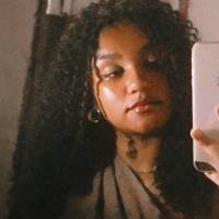 Profissional - Alana C.