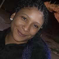 Profissional - Lawanna L.