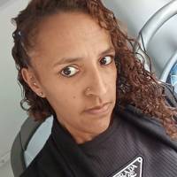 Profissional - Emilaine O.