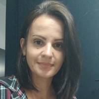 Profissional - Lucila R.