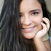 Profissional - Tayna L.