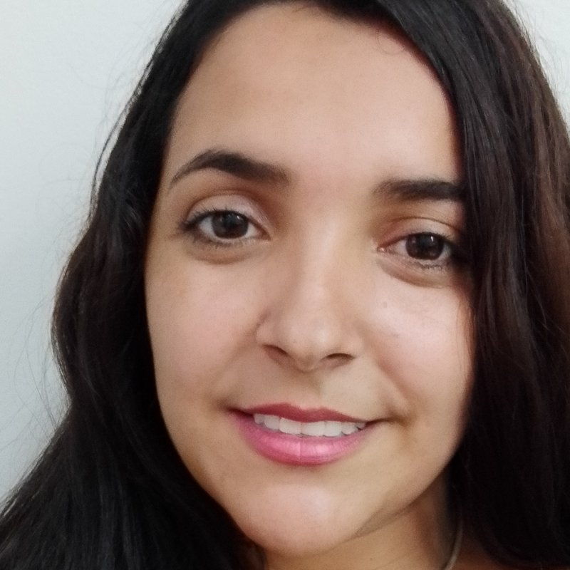 Profissional - Luana M.