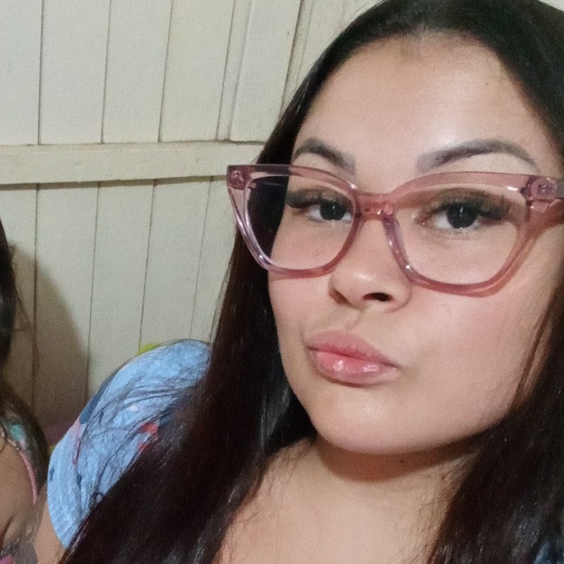 Profissional - Raiane M.