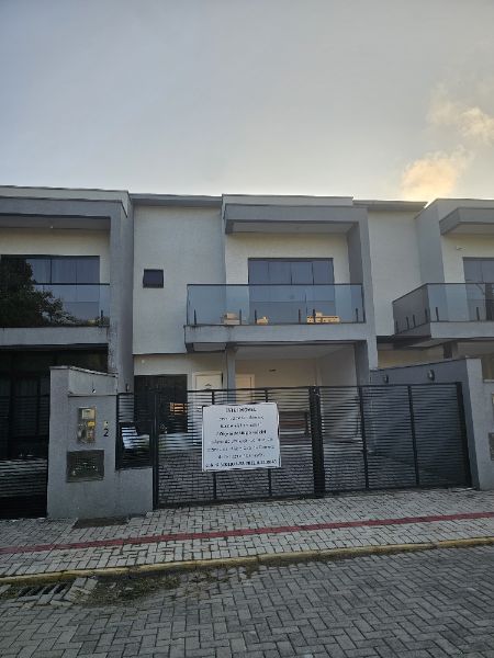 Um terreno urbano, com área de 519,28m²