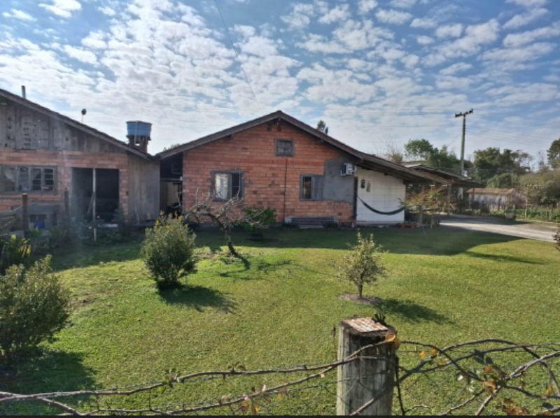 matricula n° 966 , Fração ideal de 7.600m²