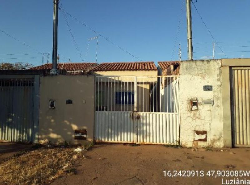 Casa, 65,81 m2 de área privativa.