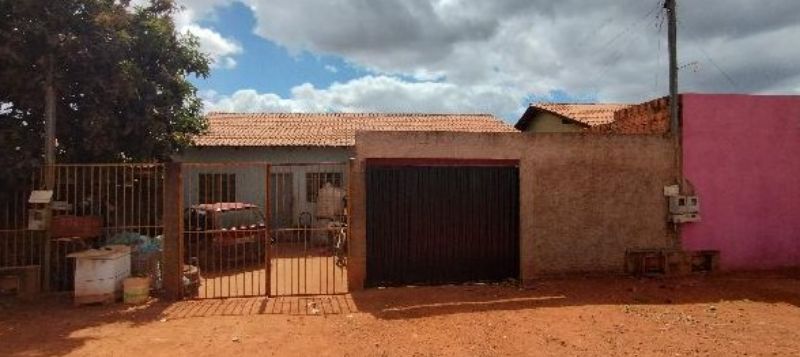 Casa, 50 m2 de área privativa.