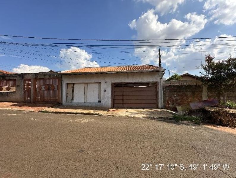 Casa, 34 m2 de área privativa.