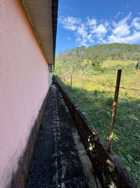 Fração de 50% de 34.194,73 (ou seja, 17.097,365m²), localizado em Chapecó - SC