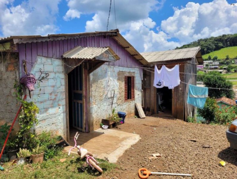 Fração ideal de 50% do terreno urbano
