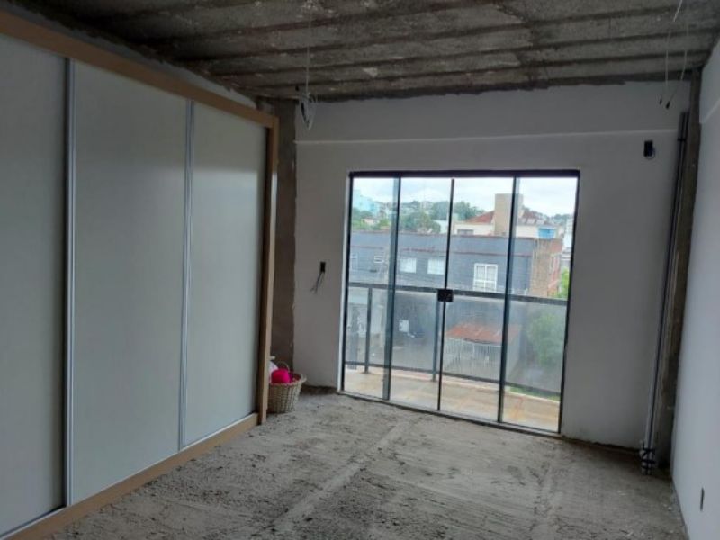 Apartamento inacabado com aproximadamente 132m², localizado em Chapecó - SC