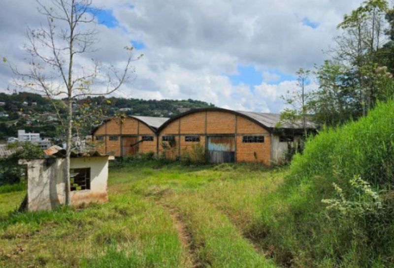 Lote urbano com área de 6.950,00m², Quilombo (SC), localizado em Quilombo - SC