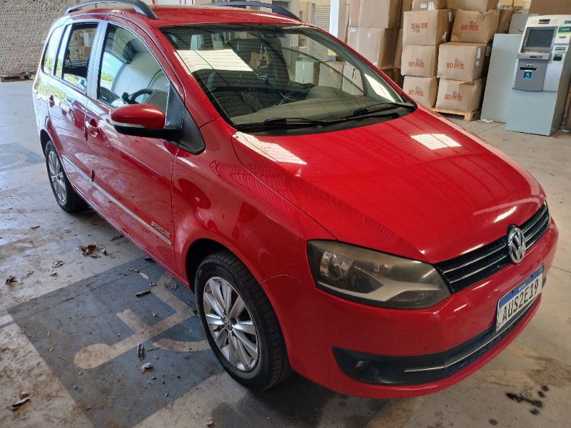 Veículo VW - VolksWagen Spacefox VW SpaceFox Sport GII 2011 Vermelho 2011 em leilão