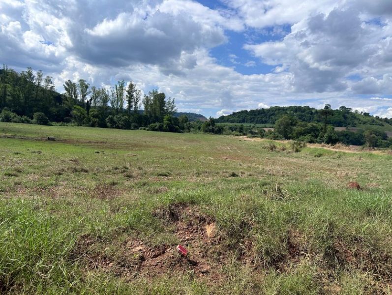 Lote rural com área de 32.000,00m²,santiago do sul.