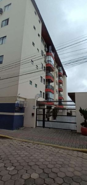 Fração ideal de 33,34% do apartamento, Navegantes, localizado em Navegantes - SC