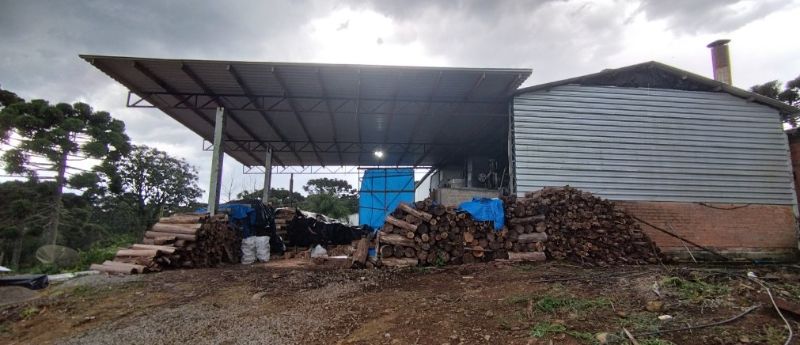 Área de terra rural própria, com 3.432,30m², localizado em Ilópolis - RS