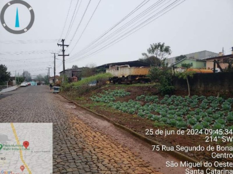 Lote n° 84, com a área de 2.700m², localizado em São Miguel Do Oeste - SC