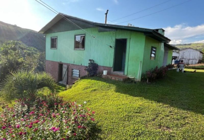 Fração ideal do Lote Rural com a área 242.000,00m², localizado em Anchieta - SC
