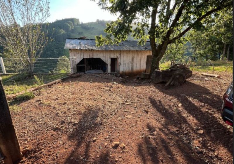 Fração ideal do Lote Rural com a área 242.000,00m², localizado em Anchieta - SC