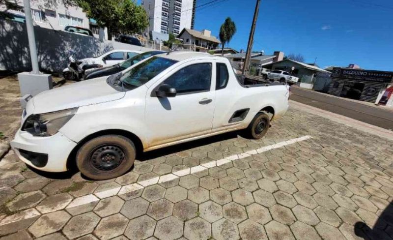 Veículo GM - Chevrolet Montana Camionete CHEVROLET/MONTANA LS 2012 2012 em leilão