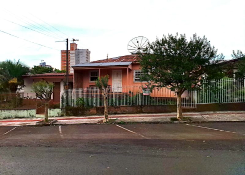 Fração de 33,33% do Imóvel matrícula n° 40.989, localizado em São Miguel Do Oeste - SC, bairro Centro