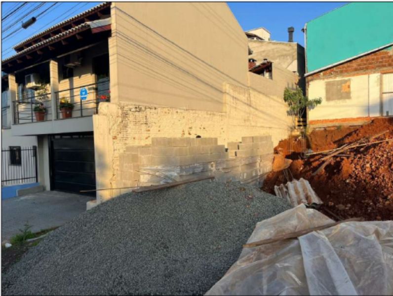 matrícula nº 3.312, localizado em Chapecó - SC, bairro Passo dos Fortes