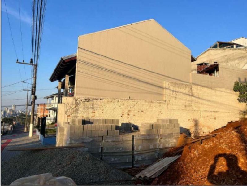 matrícula nº 3.312, localizado em Chapecó - SC, bairro Passo dos Fortes