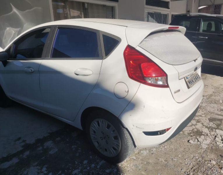 FORD/FIESTA HA 1.5L S — foto 9 de 10