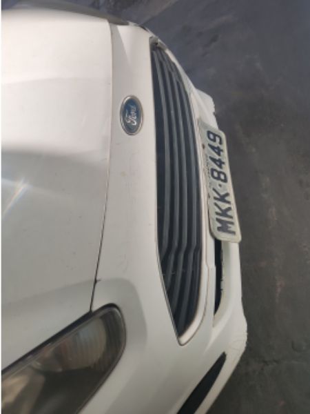 FORD/FIESTA HA 1.5L S — foto 8 de 10