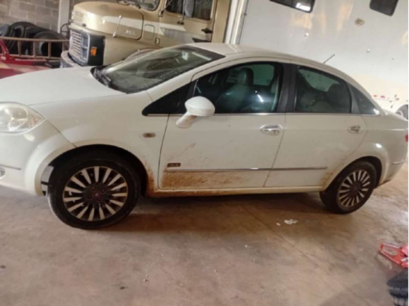FIAT/LINEA ESSENCE 1.8 — foto 6 de 7