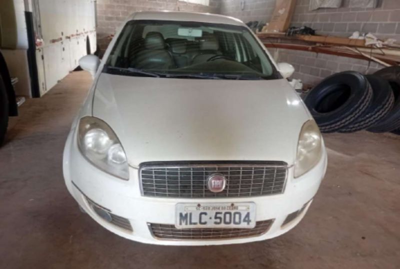 FIAT/LINEA ESSENCE 1.8 — foto 4 de 7