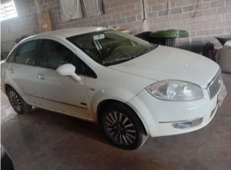 FIAT/LINEA ESSENCE 1.8