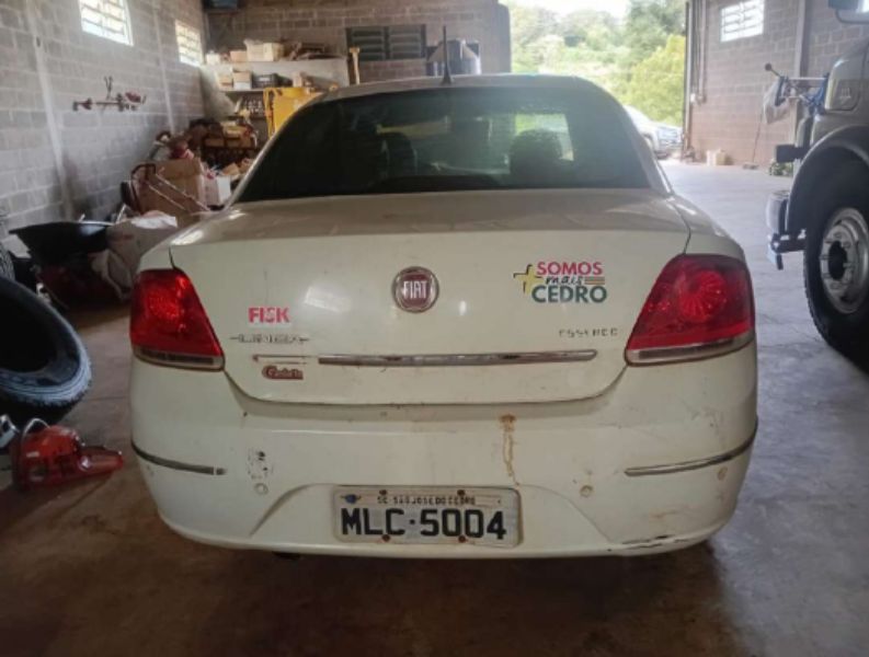 FIAT/LINEA ESSENCE 1.8 — foto 3 de 7