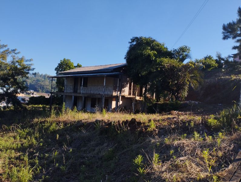 Terreno (foto 2 de 16)