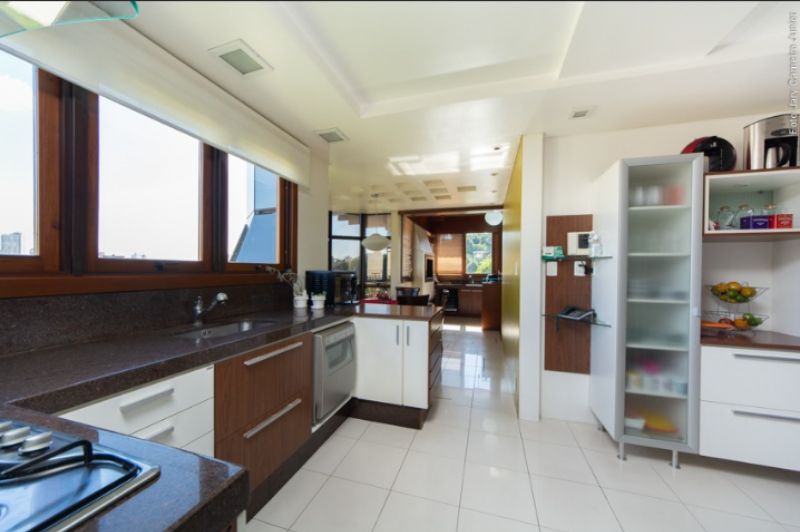 CASA ALTO PADRÃO - LAGES, localizado em Lages - SC