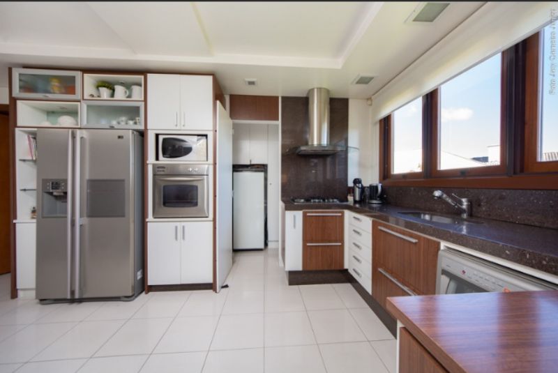 CASA ALTO PADRÃO - LAGES, localizado em Lages - SC