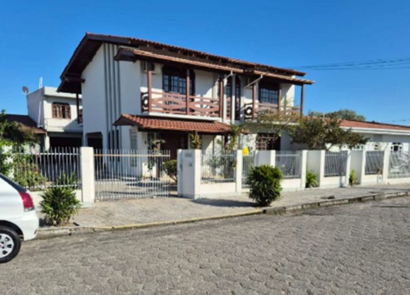 NU-PROPRIEDADE DE 25% - CASA TIJUCAS, localizado em Tijucas - SC