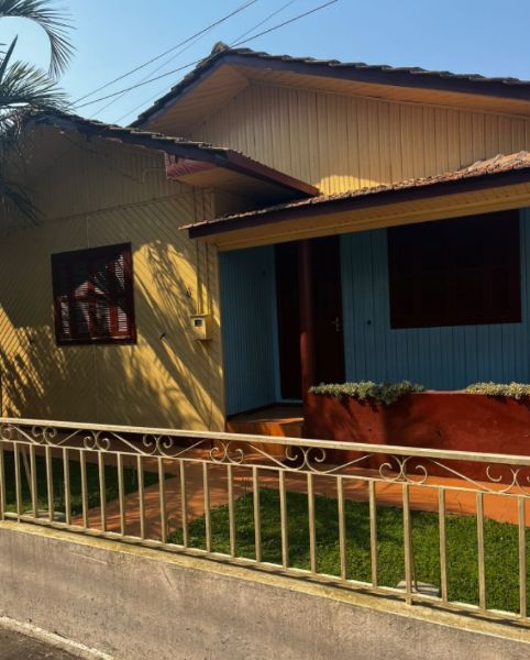 FRAÇÃO CASA - LAGES, localizado em Lages - SC