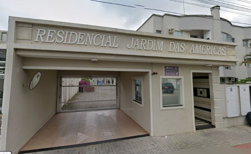 APTO BOMBINHAS, localizado em Bombinhas - SC
