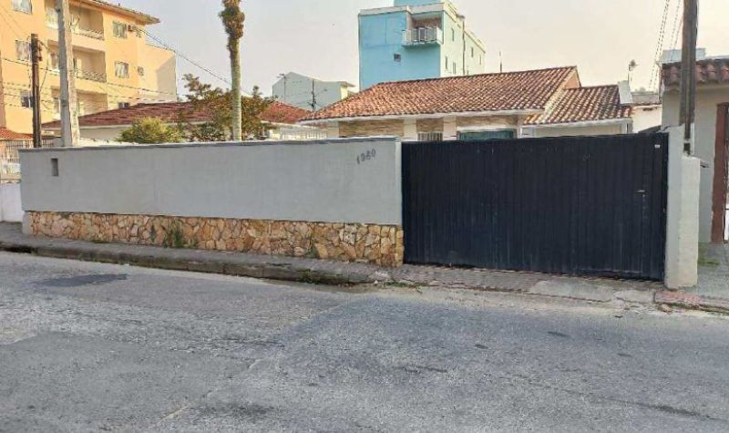 CASA PALHOÇA, localizado em Palhoça - SC, bairro Passa Vinte